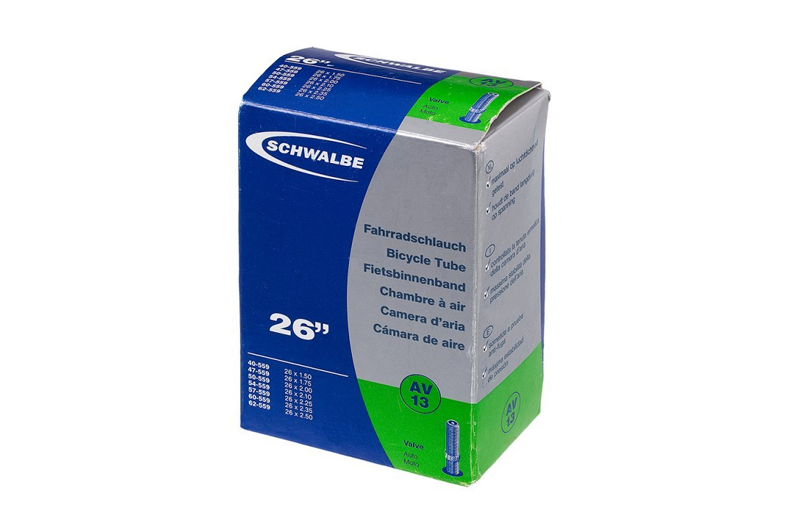 Schwalbe AV13